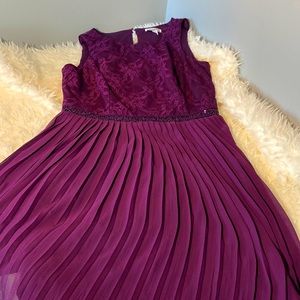 Size 13 purple dress.